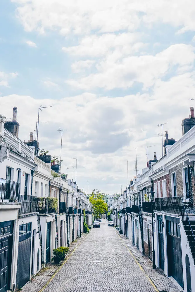 Holland Park Mews