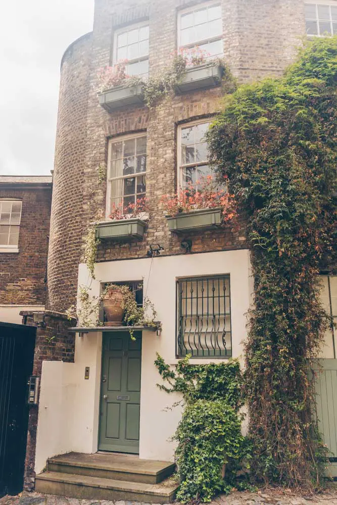 Halkin Mews Belgravia