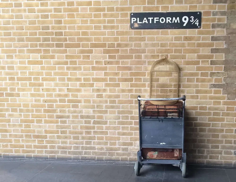 Harry Potter Platform 9 3/4