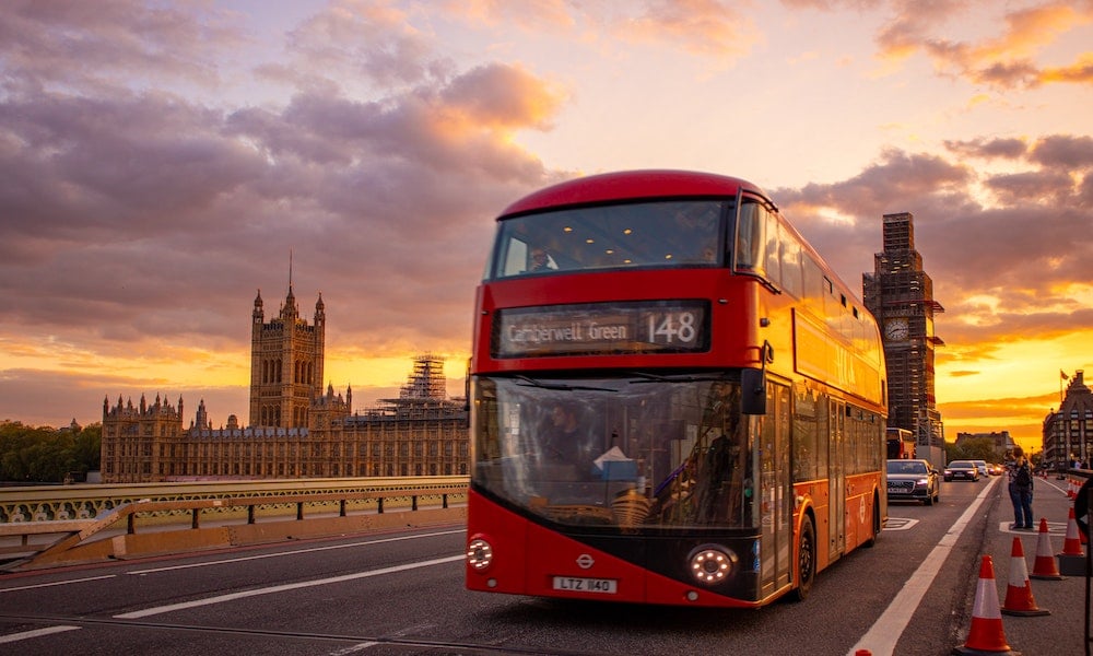 bus tourist london