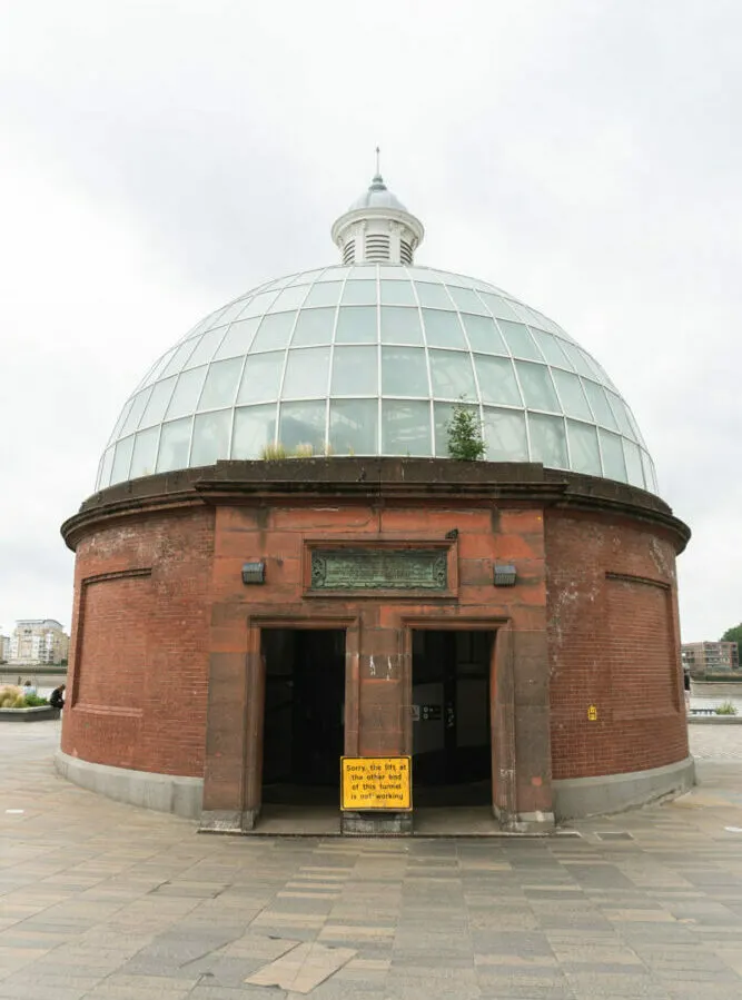 Greenwich foot tunnel