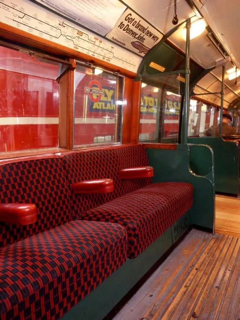 Art Deco Train