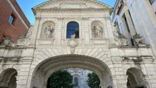 Temple Bar Gate