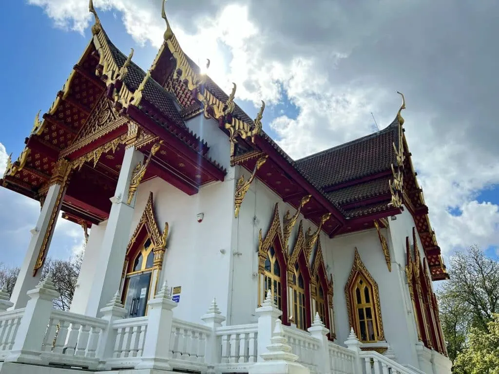 Buddhapadipa Temple